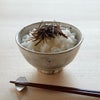 あたたかいご飯にのせて